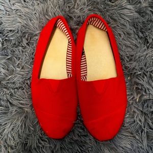 Red Toms-like shoes